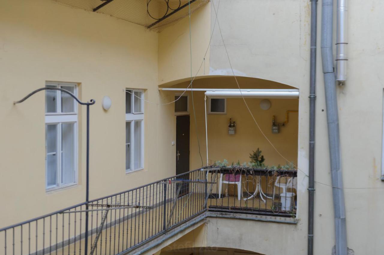 Pinkova Apartments Praga Zewnętrze zdjęcie